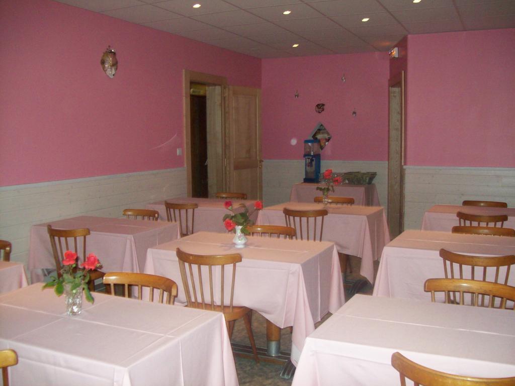 Hotel Les Sapins Gérardmer Екстериор снимка